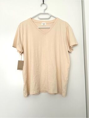 Wilfred Cotton V-Neck Tee